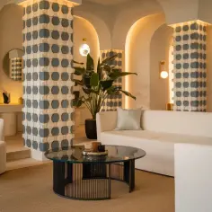 10 sprawdzonych sposobów jak ozdobić słup w salonie: inspiracje i porady